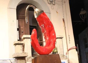 peperoncino gigante anti covid 2