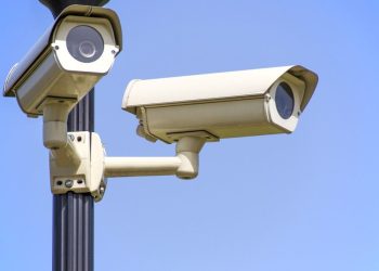 controlli alle auto con le telecamere