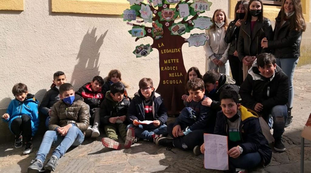 Guerra in Ucraina, il 3° Circolo di Vibo Valentia accoglie 12 piccoli profughi