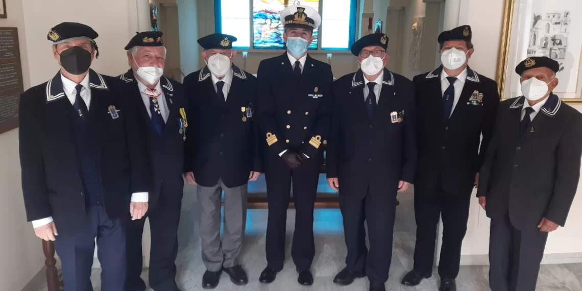 Le Delegazioni Anmi di Pizzo e Amantea in visita alla Capitaneria di Porto di Vibo Marina