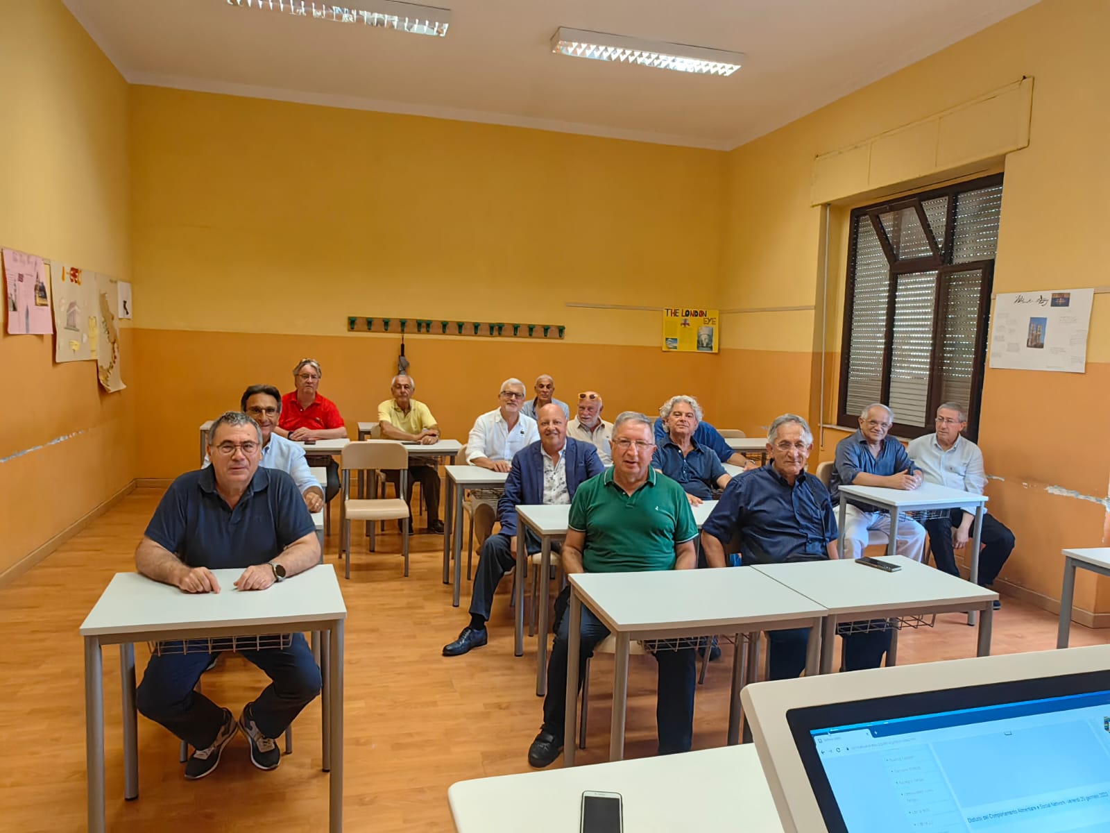 Cinquant'anni dopo la Maturità, di nuovo tra i banchi di scuola (foto) 3 whatsapp image 2023 07 29 at 16.20.27