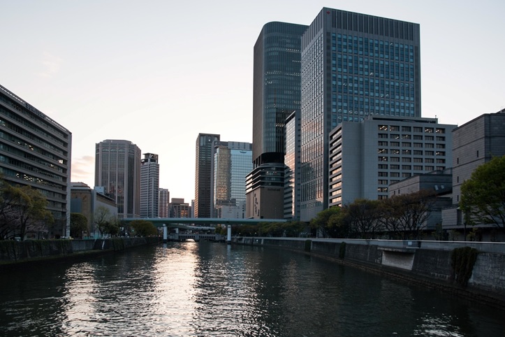 Osaka, un perfetto esempio di giungla urbana in Giappone 6 osaka 3