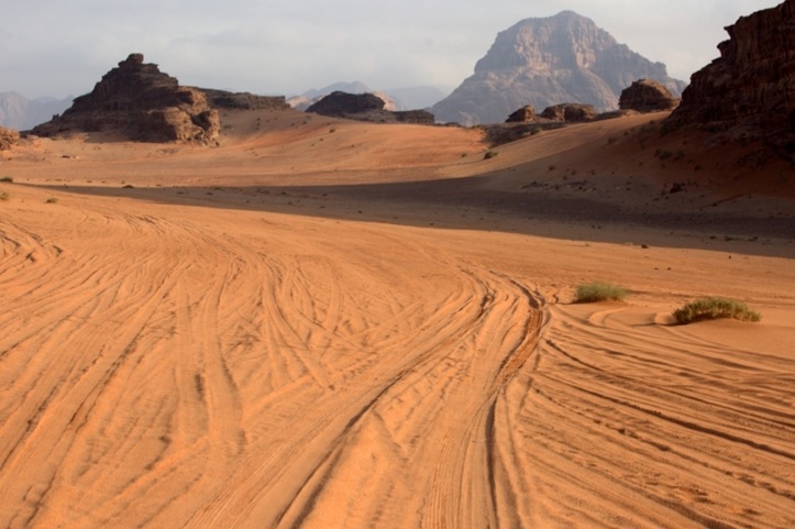 Wadi Rum, in Giordania, fascino e attrazione: disegnami un deserto 3 wadi 3