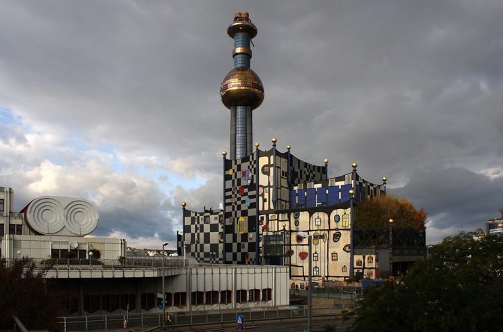 Un viaggio nella Vienna di Hundertwasser: dove arte e architettura si scontrano 7 vienna 6
