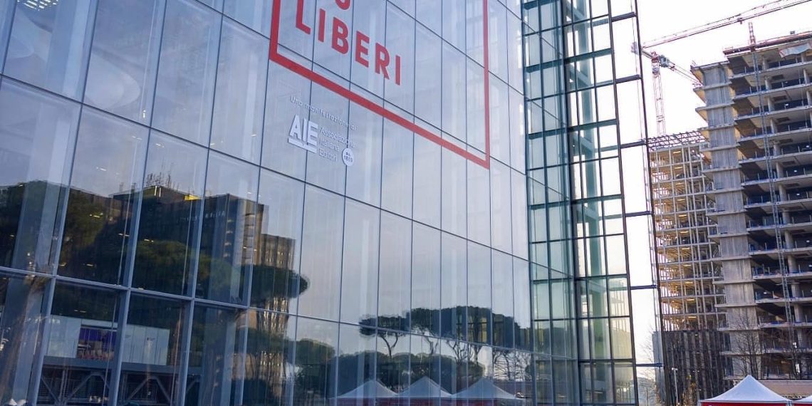 "Più libri più liberi", il successo della vibonese Libritalia alla Fiera di Roma (foto) 1 407990523 10228685842724219 6459337837457049001 n