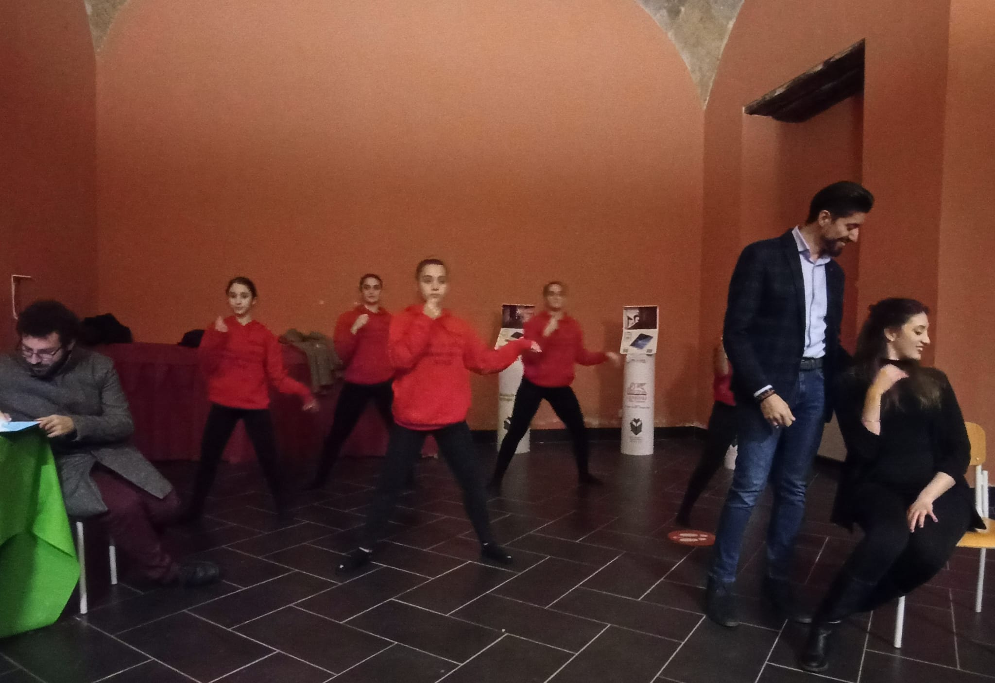 A Catanzaro, La Traviata Opera Pocket. Un esperimento artistico ben riuscito (foto) 20 408267997 7530949503599782 2713744161756840325 n