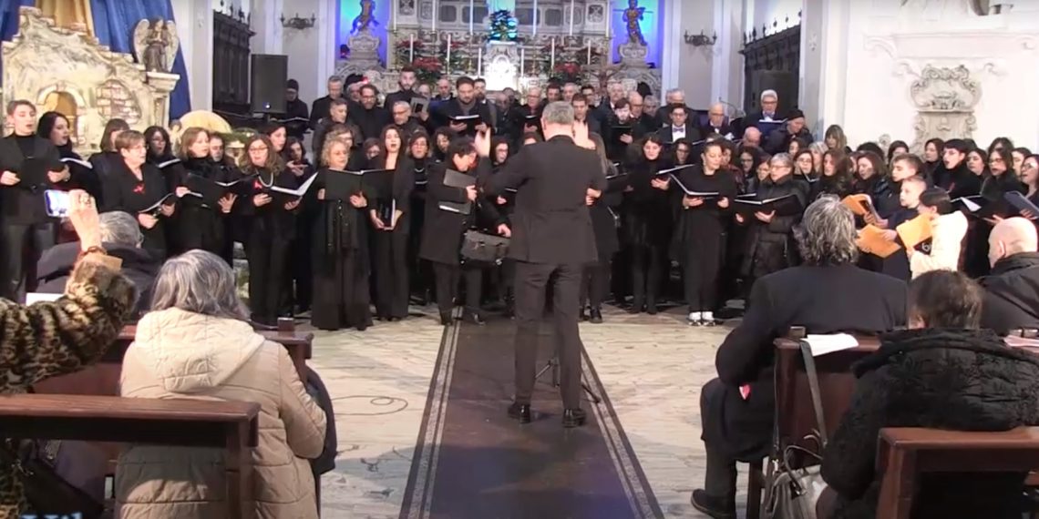 Celebrato il 30° anniversario di fondazione della Organizzazione Cori Calabria (video) 1 cori calabria