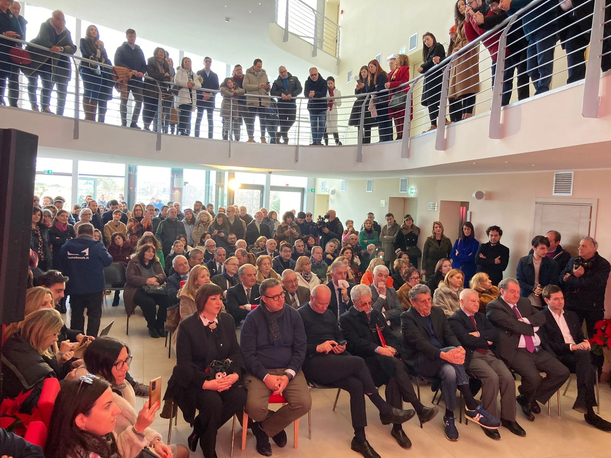 Presentazione ufficiale del Nuovo Teatro Comunale di Vibo Valentia: un momento storico (foto e video) 4 inaugurazione teatro 1