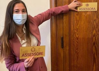 Scrivere “assessora” non è esempio di politically correct… è sintomo di pura ignoranza!