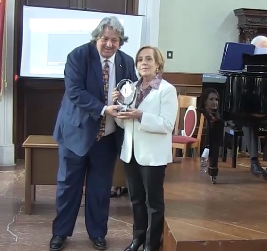 I Lions premiano “Le eccellenze del territorio nelle professioni e nelle arti” (foto e video) 7 premio carullo