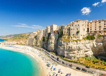 Tropea, il Consiglio dei Ministri scioglie il Comune per infiltrazioni mafiose