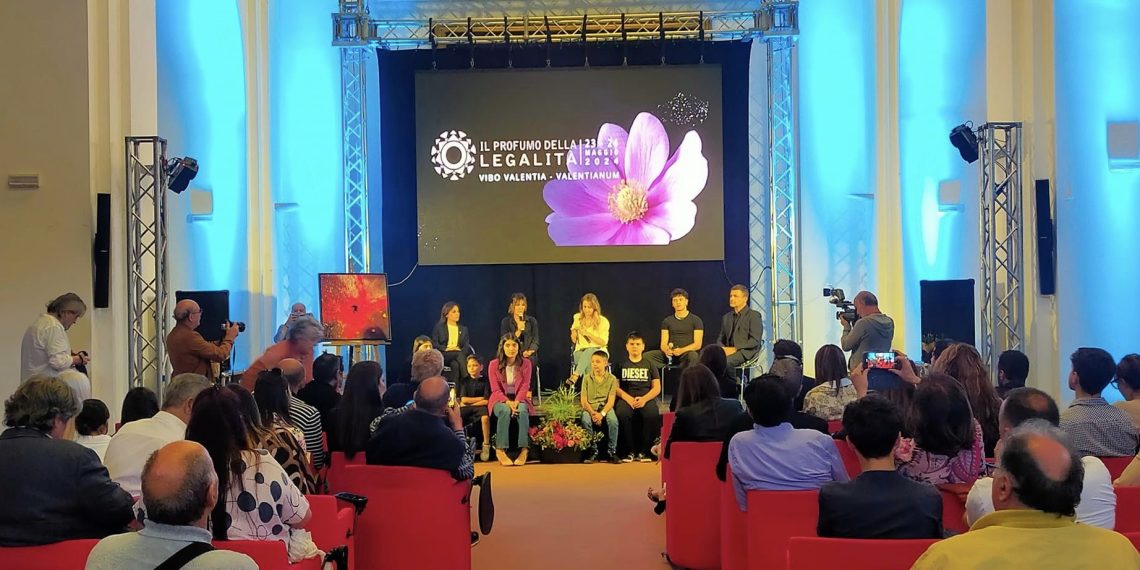 Al “Profumo di Legalità” il film Mascaria, un successo cha parla anche calabrese (video)
