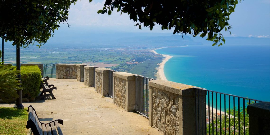 Nicotera non sarà sciolto per mafia. Il verdetto del Ministero degli Interni, si vota l'8 e 9 giugno 1 Nicotera non sarà sciolto per mafia. Il verdetto del Ministero degli Interni, si vota l’8 e 9 giugno