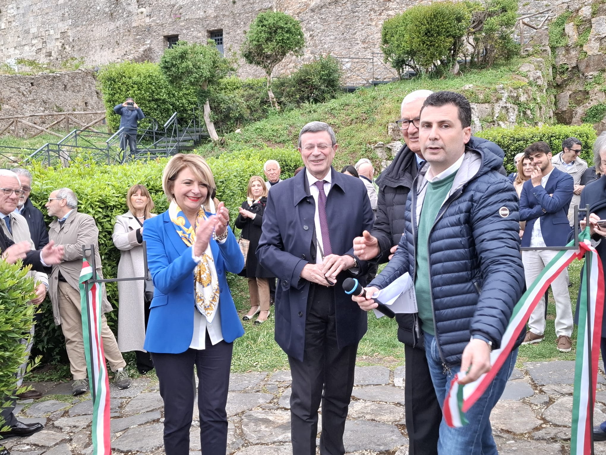 Al Museo Archeologico Vito Capialbi una stele per ricordare il fondatore Vincenzo Nusdeo (video) 4 whatsapp image 2024 05 09 at 19.59.36 2