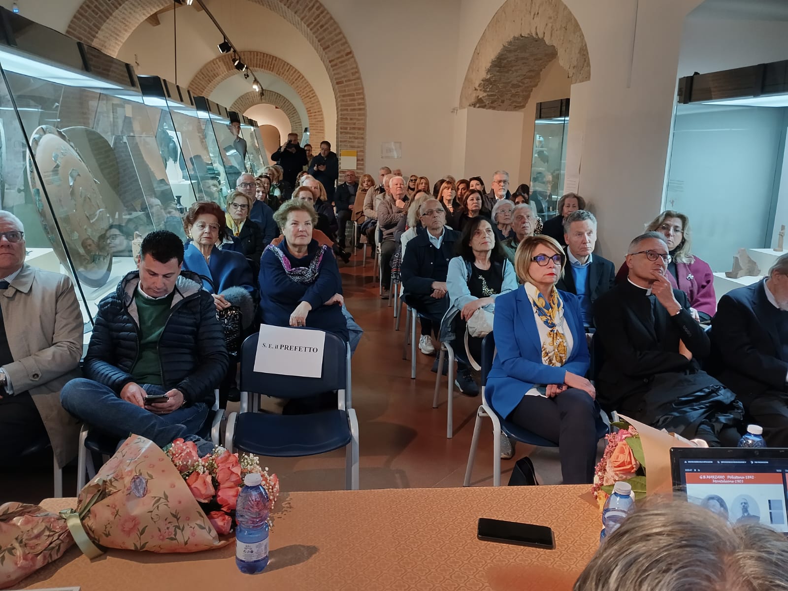 Al Museo Archeologico Vito Capialbi una stele per ricordare il fondatore Vincenzo Nusdeo (video) 7 whatsapp image 2024 05 09 at 20.31.10 2 1