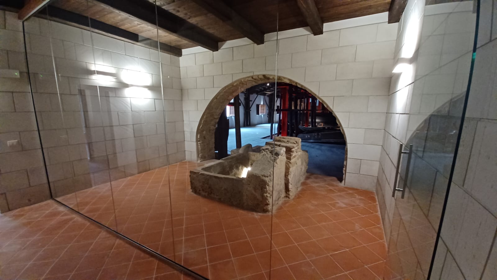 Torna a vivere la storica Tonnara di Bivona. Sarà sede dell'Ente Parchi Marini Regionali (video) 4 whatsapp image 2024 05 17 at 12.49.46