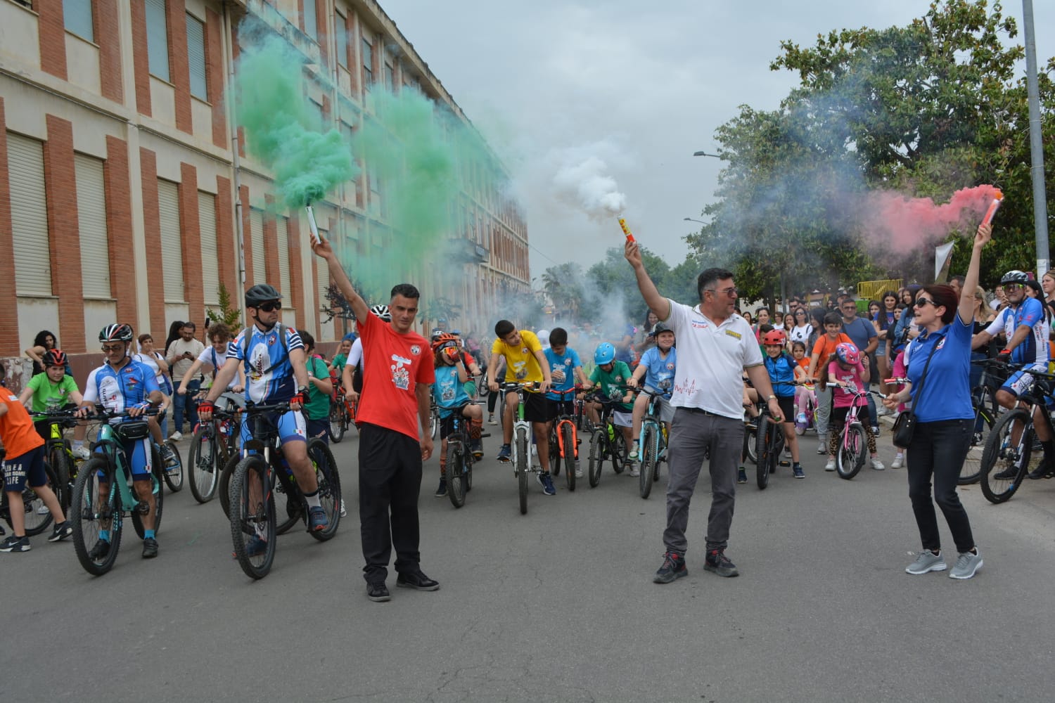 Grande partecipazione e forti emozioni all'ottava edizione di Bimbimbici a San Costantino Calabro 5 whatsapp image 2024 05 19 at 19.44.13