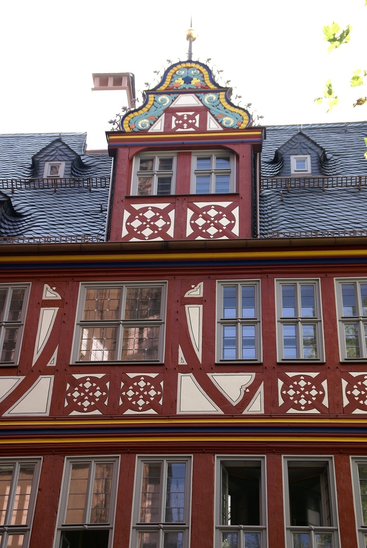 Il cuore storico di Francoforte. Una passeggiata attraverso la storia e l'architettura di un'importante città imperiale 8 francoforte 4