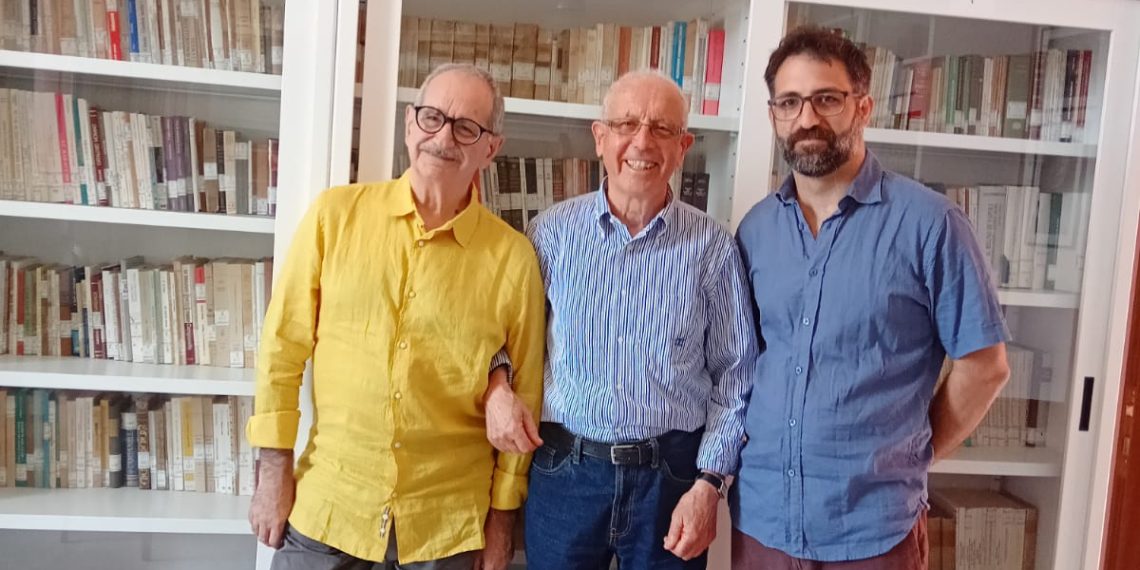 L’antropologo inglese Joseph Viscomi in visita alla Biblioteca Calabrese di Soriano