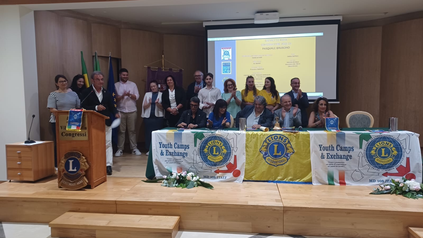 A Vibo Valentia 20 ragazzi da tutto il mondo grazie al Campo Vesuvio del Distretto Lions (video e foto) 7 450214359 10231738151266438 5946401407194197018 n 1