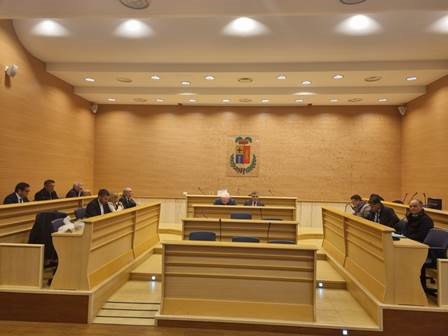 L'Aula consiliare della Provincia di Vibo Valentia sarà intitolata ad Antonino Murmura 3 consiglio provinciale aula 1 1