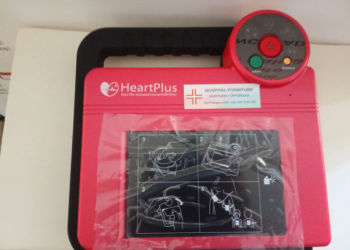 San Calogero, l’associazione di volontariato Il Faro ha donato alla comunità due defibrillatori