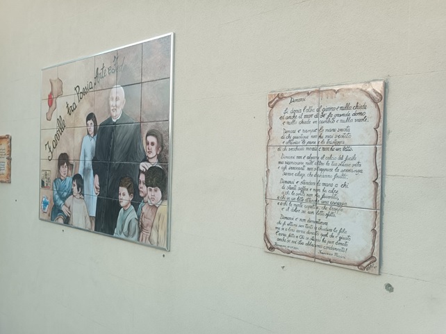 “Pannaconi Città Dei Poeti”, nella frazione di Cessaniti un Festival di Arte e Poesia (foto) 5 poesia 1