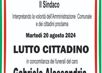 Giornata di lutto cittadino oggi a Vibo Valentia. Celebrati in Duomo i funerali del giovane Gabriele Alessandria