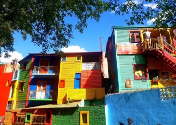 Buenos Aires, dalle colorate strade di La Boca alla “libreria più bella del mondo”