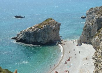 Citera (Kythira), la galante e dimenticata isola greca. Di difficile accesso e selvaggia, è un gioiello che merita di essere scoperto