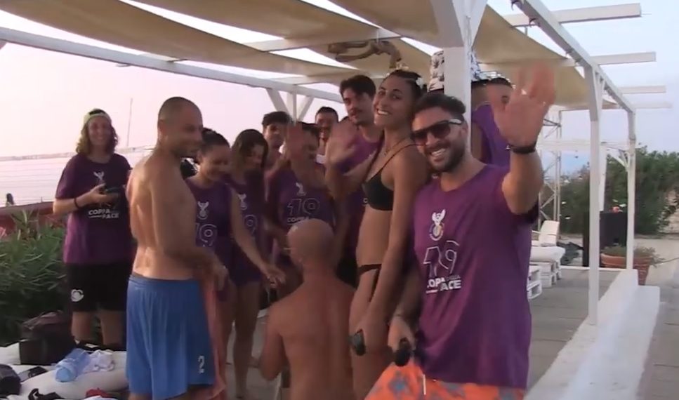 Conclusa la 19° Coppa della Pace. A Pizzo tra Beach Volley e valori sociali, tra sport e riflessioni (video e intervista) 1 Conclusa la 19° Coppa della Pace. A Pizzo tra Beach Volley e valori sociali, tra sport e riflessioni (video e intervista)