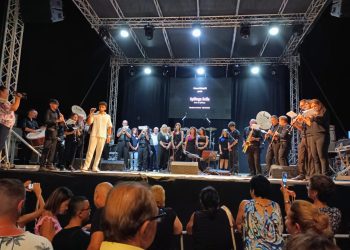 Spilinga, nei giorni che celebrano la ‘Nduja, il Sindaco Marasco presenta l’Inno Spilingese appena composto (video)