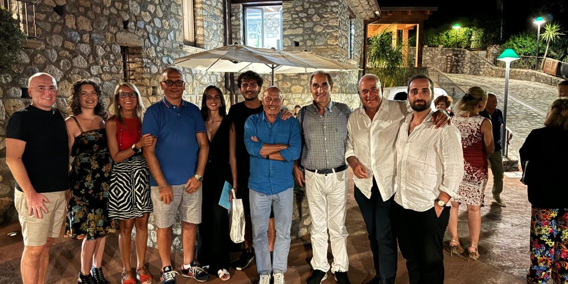 Il “Turismo delle radici”? È la Calabria del “ritorno”: sorprendente, commovente, autentica …mitica