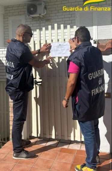 La Guardia di Finanza sequestra beni per oltre 1,7 milioni di euro ad un imprenditore di Amantea