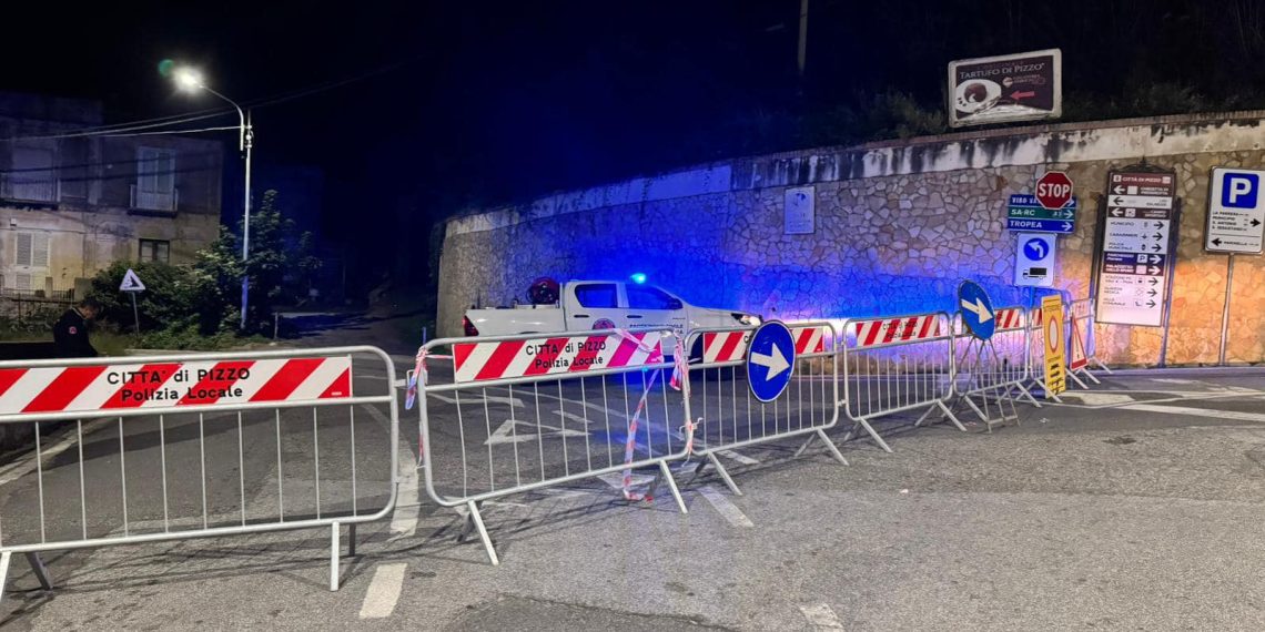 Pizzo: chiusa in entrambi i sensi la Provinciale 95 (ex SS 522) 1 Pizzo: chiusa in entrambi i sensi la Provinciale 95 (ex SS 522)