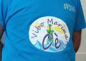 L’associazione Vibo Marina C’è regala un giorno di allegria ai piccoli pazienti del reparto di Pediatria (VIDEO)