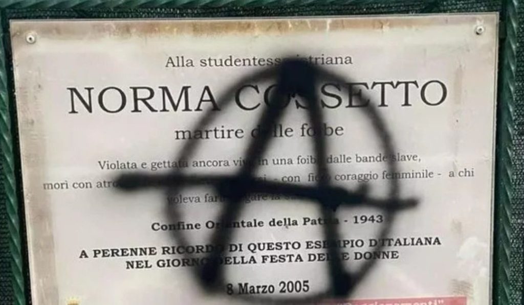 reggio imbrattata targa cossetto foibe 1080x630 1