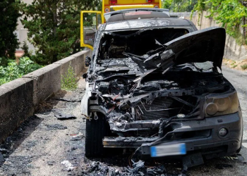 Incendiata l’auto del sindaco di Santo Stefano in Aspromonte