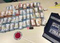 La Guardia di Finanza ha sequestrato 400 mila euro nascosti in due intercapedini di un’auto guidata da un albanese