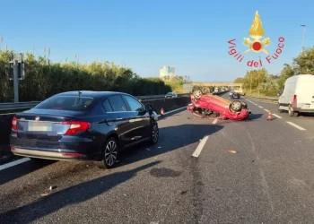 Ennesimo incidente sulla SS 280 dei Due Mari