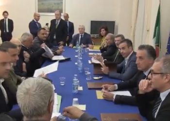 Questione sanità a Vibo Valentia. La riunione in Prefettura apre primi spiragli che soddisfano le forze sindacali (VIDEO)