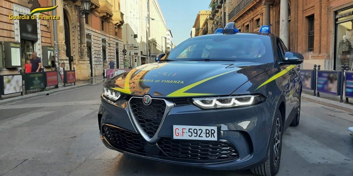 Stroncato un traffico di droga tra la Calabria e Palermo 1 Stroncato un traffico di droga tra la Calabria e Palermo