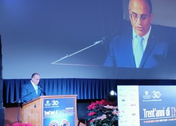 Confindustria Vibo Valentia celebra il suo trentennale. Passato, presente e futuro nel discorso del Presidente Colacchio 8 Confindustria Vibo Valentia celebra il suo trentennale. Passato, presente e futuro nel discorso del Presidente Colacchio