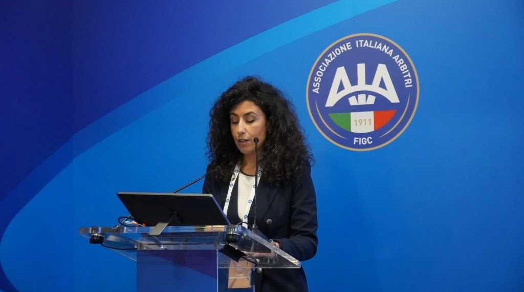 Zappi è il nuovo presidente dell’Associazione Italiana Arbitri. La vibonese Valentina Garoffolo nel Comitato Nazionale 1 Zappi è il nuovo presidente dell’Associazione Italiana Arbitri. La vibonese Valentina Garoffolo nel Comitato Nazionale