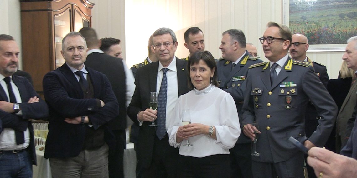 Il prefetto Paolo Giovanni Grieco saluta la città di Vibo Valentia (VIDEO) 1 Il prefetto Paolo Giovanni Grieco saluta la città di Vibo Valentia (VIDEO)