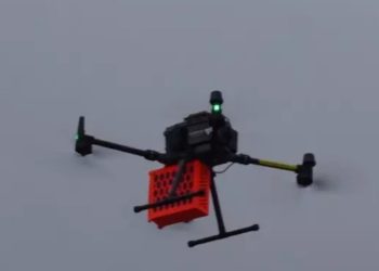 Il defibrillatore arriva tempestivamente grazie al drone. Il test a Pizzo ha confermato la possibile svolta epocale