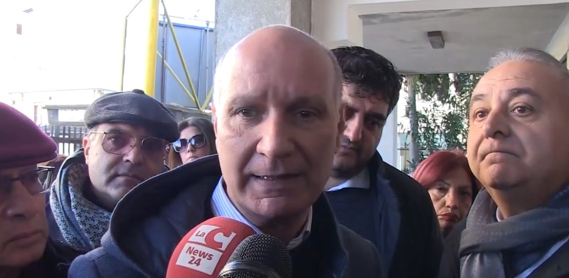 Tampone di Capodanno per i precari dell’ASP di Vibo Valentia. Arriva la proroga, sebbene per soli 60 giorni (VIDEO)