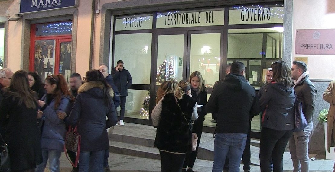 Futuro negato ai precari dell’ASP di Vibo Valentia: nuovo anno senza contratto mentre la sanità va a picco (VIDEO)