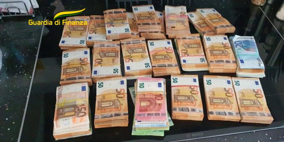 Frode fiscale nel settore manodopera e logistica