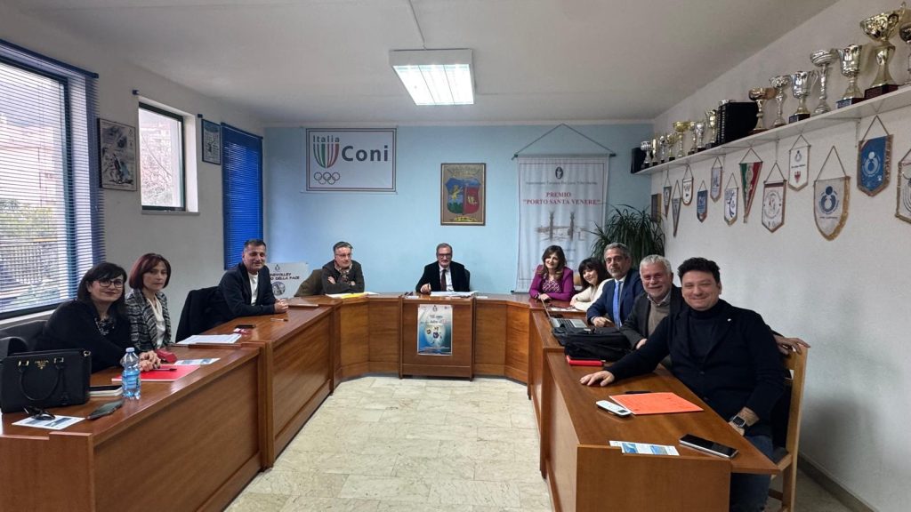 La giunta comunale in “trasferta”: riunione nella delegazione di Vibo Marina 2 Riunione giunta Vibo Marina